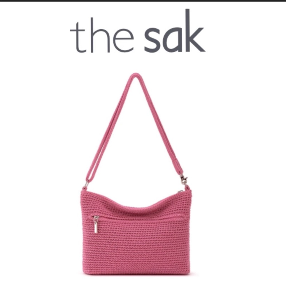 The Sak
Off The Hook Convertible Crossbody